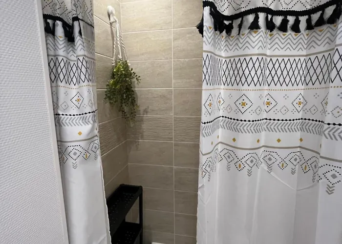 Le Panoramik Homestay *